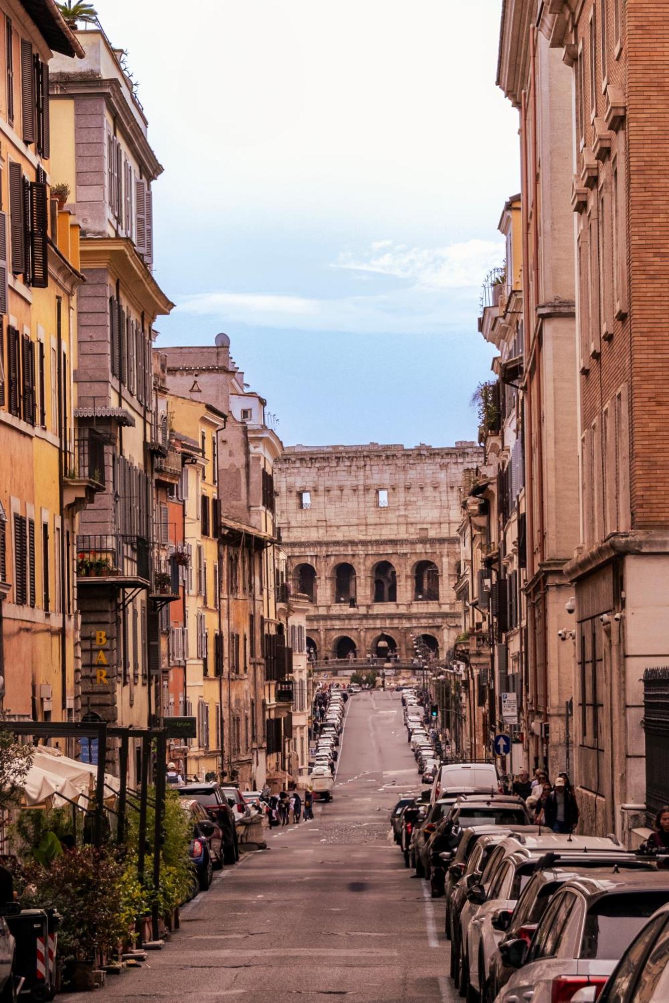 Monti Luxury Patio * Roma